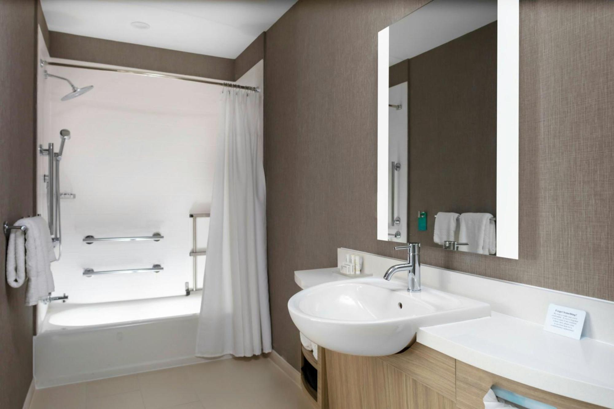 Springhill Suites Kansas City Airport Luaran gambar